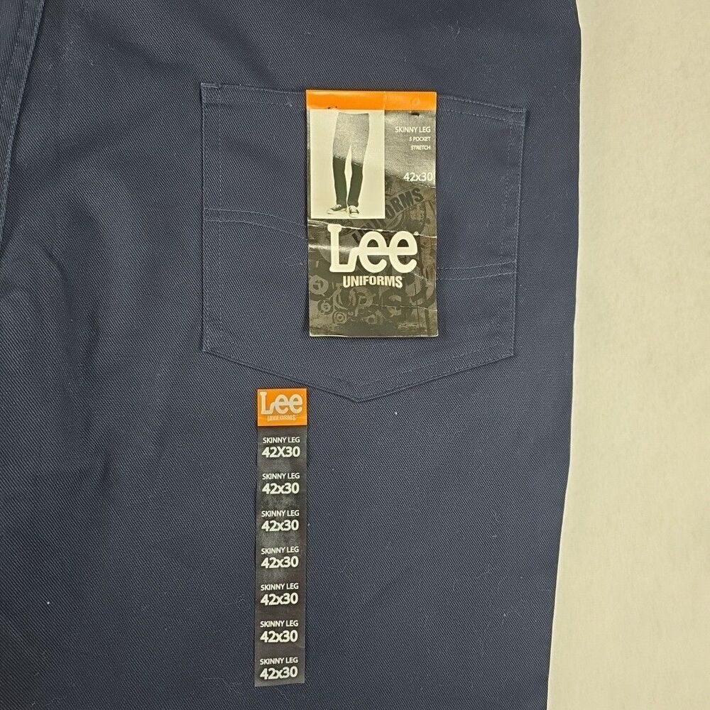 Lee Uniforms Men's Skinny Leg 5 Pocket Jeans Pants 42x30 Stretch Navy Blue NWT - Picture 5 of 7
